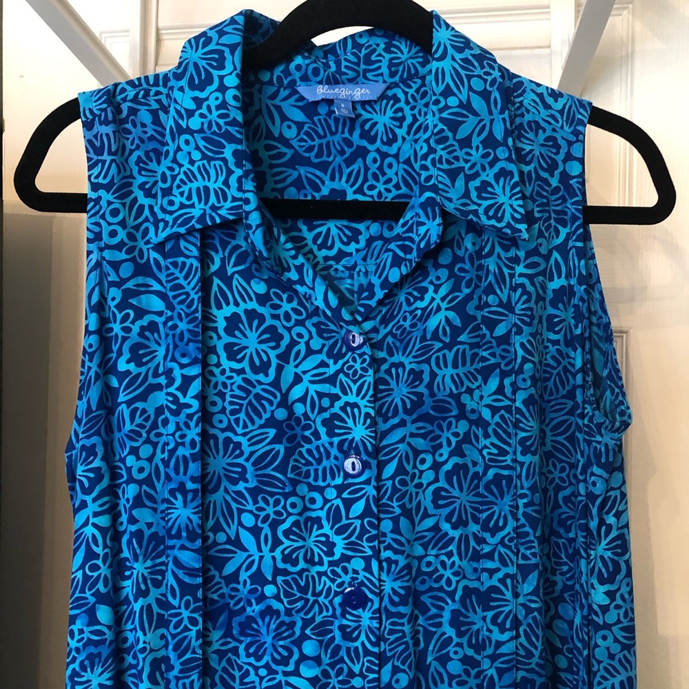 Blue Ginger Batik Floral Print Sleeveless Maxi Dress. Size Medium